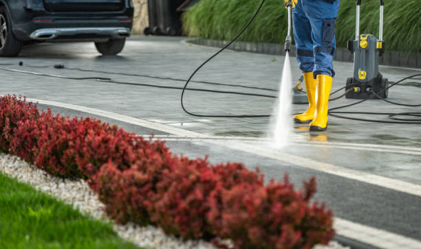 Best Sidewalk and Walkway Cleaning  in Spokane, WA